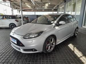 Ford Focus ST 3 - Image 3