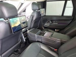 Land Rover Range Rover P530 HSE - Image 17