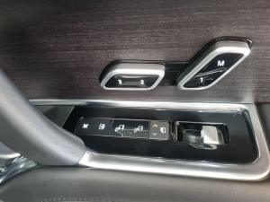 Land Rover Range Rover P530 HSE - Image 25