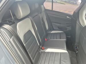 Volkswagen Golf 1.4TSI R-Line Plus - Image 16