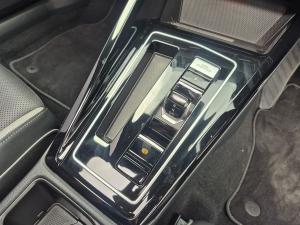 Volkswagen Golf 1.4TSI R-Line Plus - Image 26