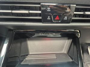 Volkswagen Golf 1.4TSI R-Line Plus - Image 27