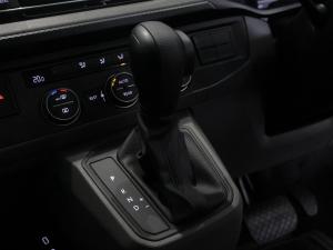 Volkswagen Transporter 2.0BiTDI Kombi SWB Trendline Plus 4Motion - Image 18