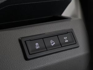 Volkswagen Transporter 2.0BiTDI Kombi SWB Trendline Plus 4Motion - Image 19