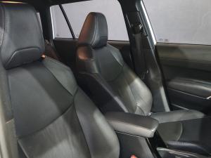 Toyota Corolla Cross 1.8 Hybrid XS - Image 7