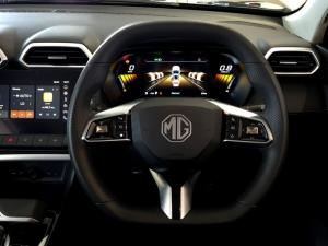 MG ZS Pro 1.5T Comfort - Image 11