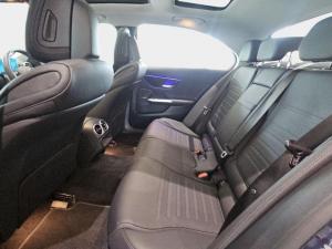 Mercedes-Benz C-Class C200 Avantgarde - Image 13