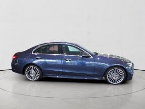Mercedes-Benz C-Class C200 Avantgarde - Image 7