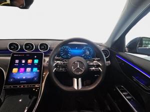 Mercedes-Benz C-Class C200 Avantgarde - Image 9