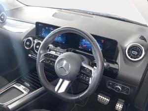 Mercedes-Benz GLA GLA200 Progressive - Image 11