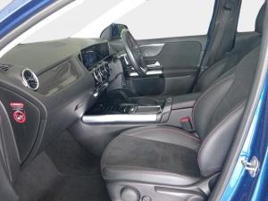 Mercedes-Benz GLA GLA200 Progressive - Image 17