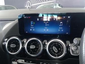Mercedes-Benz GLA GLA200 Progressive - Image 21