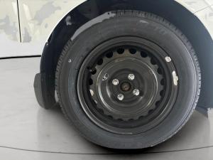 Hyundai Grand i10 1.2 Premium hatch - Image 10