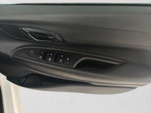 Hyundai Grand i10 1.2 Premium hatch - Image 14