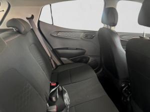 Hyundai Grand i10 1.2 Premium hatch - Image 15