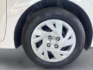 Hyundai Grand i10 1.2 Premium hatch - Image 17