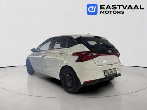 Hyundai Grand i10 1.2 Premium hatch - Image 5