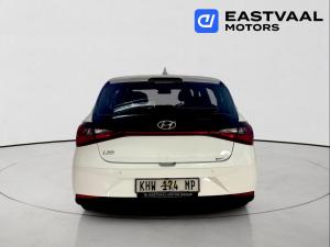 Hyundai Grand i10 1.2 Premium hatch - Image 6