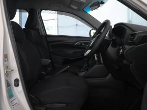 Suzuki Grand Vitara 1.5 GL auto - Image 22