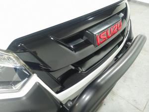 Isuzu D-Max 250 double cab 4x4 X-Rider - Image 5