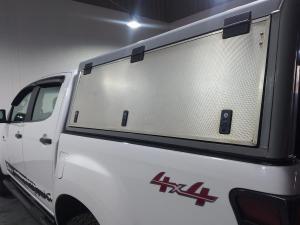 Isuzu D-Max 250 double cab 4x4 X-Rider - Image 7