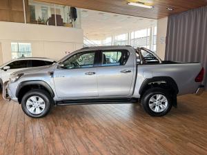 Toyota Hilux 2.8GD-6 double cab 4x4 Raider - Image 12