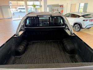 Toyota Hilux 2.8GD-6 double cab 4x4 Raider - Image 9