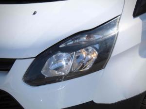 Ford Tourneo Custom 2.2TDCi SWB Ambiente - Image 7