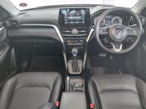 Suzuki Grand Vitara 1.5 Hybrid GLX AllGrip - Image 18