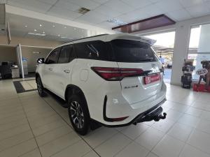 Toyota Fortuner 2.4GD-6 4x4 - Image 11