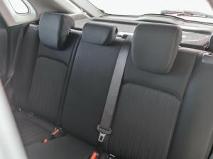 Toyota Starlet 1.5 Xi - Image 12