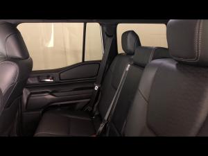 Toyota Land Cruiser Prado 2.8GD VX-R - Image 11