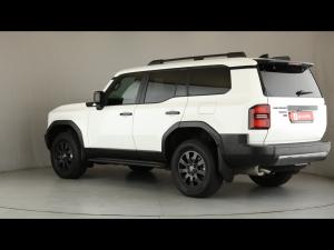 Toyota Land Cruiser Prado 2.8GD VX-R - Image 21