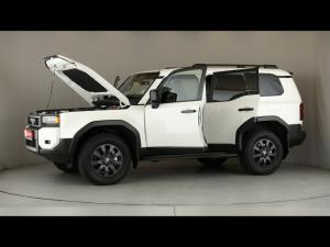 Toyota Land Cruiser Prado 2.8GD VX-R - Image 27