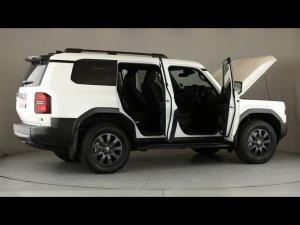 Toyota Land Cruiser Prado 2.8GD VX-R - Image 31