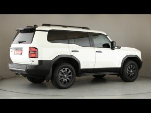 Toyota Land Cruiser Prado 2.8GD VX-R - Image 2