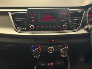 Kia Rio hatch 1.2 LS - Image 13