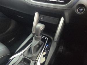 Toyota Corolla Cross 1.8 HEV XS - Image 13