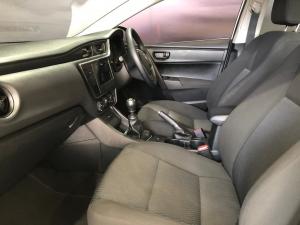 Toyota Corolla Quest 1.8 Plus manual - Image 7