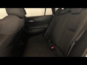 Toyota Corolla Cross 1.8 Xi - Image 11