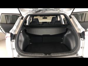 Toyota Corolla Cross 1.8 Xi - Image 13