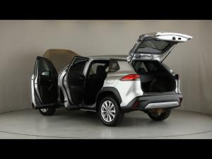 Toyota Corolla Cross 1.8 Xi - Image 25