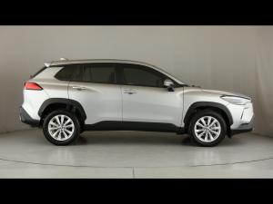 Toyota Corolla Cross 1.8 Xi - Image 3