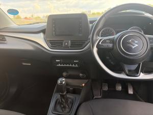 Suzuki Baleno 1.5 GL manual - Image 6