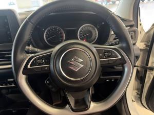Suzuki Baleno 1.5 GL manual - Image 8