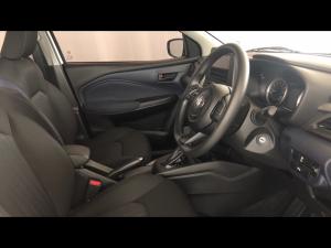 Toyota Starlet 1.5 XS auto - Image 10