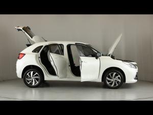 Toyota Starlet 1.5 XS auto - Image 30