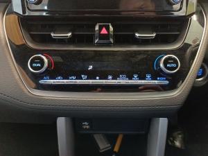 Toyota Corolla Cross 1.8 XS - Image 12