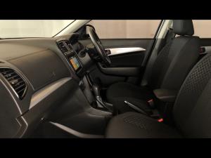 Suzuki Vitara Brezza 1.5 GLX auto - Image 7