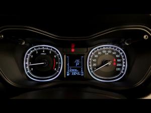Suzuki Vitara Brezza 1.5 GLX auto - Image 9